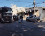Divinópolis: acidente entre carro e carreta é registrado no bairro Porto Velho