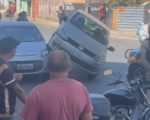 Ladrão rouba carro, sequestra mulher e bate em outro veículo no Barreiro, em BH