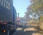 Motociclista morre e veículo pega fogo no Anel Rodoviário de BH