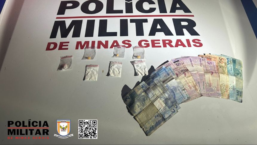Adolescente &eacute; apreendido com drogas na BR-494, em Divin&oacute;polis