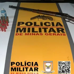 Lagoa da Prata: Motorista joga carro em policiais durante blitz, foge e é detido após perseguição