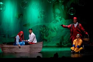 &ldquo;A Pequena Sereia&rdquo; mergulha no Teatro Municipal Usina Gravat&aacute; neste domingo (29)