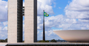 Igreja aponta que o projeto de lei amea&ccedil;a desfigurar a Ficha Limpa