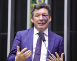 Projeto proíbe o uso de cartões do Bolsa Família em bets