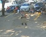 Vídeo: PM de Divinópolis salva criança engasgada