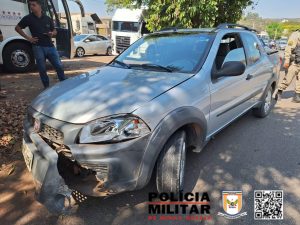 Acidente entre caminhonete e moto deixa uma pessoa ferida em Itaúna