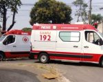 Homem fica ferido após bater carro em poste em Bom Despacho