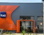 Criminosos invadem banco e levam armas de seguranças na Grande BH