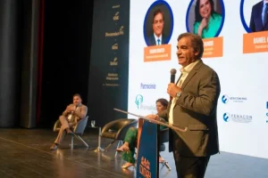 Evento ContaRH, promovido pelo Sistema Fecom&eacute;rcio MG, Sesc e Senac, debate temas do mundo do trabalho em Belo Horizonte