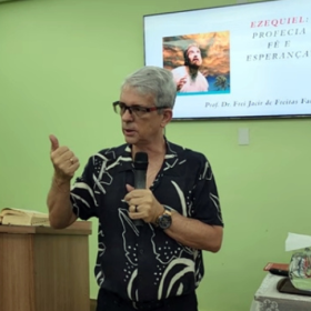 Exaltação da Santa Cruz: reflexão de Frei Jacir em Divinópolis