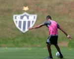 Galo busca fôlego para encarar três competições em 17 dias de setembro