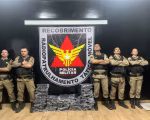 Homem e esposa grávida são detidos com 120 barras de maconha na Grande BH