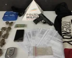 Motorista é feito refém de assaltantes por horas na Grande BH; um bandido foi preso