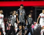 O “Super-Herói” do Galo nunca perdeu para o São Paulo.