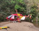 VÍDEO: Homem fica ferido após pular de cachoeira na Grande BH