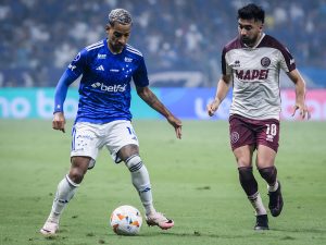 Cruzeiro, se chegar a final da Sul-Americana, pode ficar sem seu camisa 10.