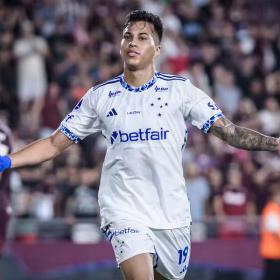 Com gol de Kaio Jorge, Cruzeiro vence Lanús e se classifica para final da Copa Sul-Americana