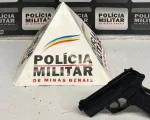 Divinópolis: Homem bêbado aponta arma para policiais no Afonso Pena