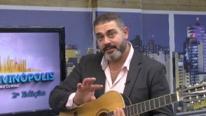Musicoterapia ajuda pacientes de AVC na recupera&ccedil;&atilde;o
