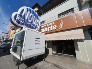 Est&uacute;dio m&oacute;vel da r&aacute;dio Nova Sertaneja esta AO VIVO direto da Padaria Duarte, no bairro S&atilde;o Jos&eacute;.