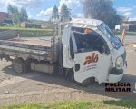 Duas pessoas ficam feridas em acidente entre caminhonete e caminhão na MG-050 em Formiga