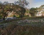 Carro despenca de barranco e motorista morre na Grande BH