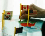 Ser bilíngue: estudo aponta que dominar outro idioma faz bem para o cérebro