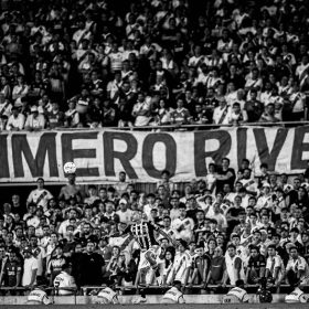 Alvinegros vão decidir entre eles o título mais importante da história dos clubes.