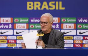 Dorival convoca a Sele&ccedil;&atilde;o para os &uacute;ltimos compromissos do ano.