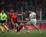 Sem inspiração, Atlético perde mais uma no Brasileiro, em Curitiba
