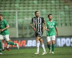 Atlético perde mais uma e vai de “farol baixo” para o jogo do ano na final da Libertadores diante do embalado Botafogo.