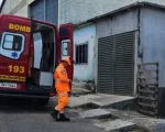 Formiga: Idoso acamado sofre queda e é socorrido por Bombeiros