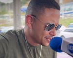Cantor John Araújo visita Estúdio de Vidro da Rádio Nova Sertaneja BH 94.5
