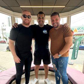 Jo&atilde;o Lucas e Diogo agitam o Est&uacute;dio de Vidro da R&aacute;dio Nova Sertaneja BH 94.5