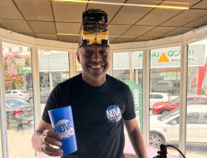 R&aacute;dio Nova Sertaneja BH 94.5 recebe visita especial de Mister Bus, o ouvinte parceiro das informa&ccedil;&otilde;es de tr&acirc;nsito