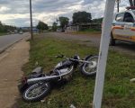 Dois menores ficam feridos após perderem controle de moto, na MG-050 em Divinópolis