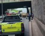 Homem morre atropelado por carreta no Cidade Industrial, em Contagem