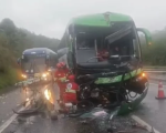 Excursão com divinopolitanos para Cabo Frio bate em outro ônibus e deixa diversos feridos