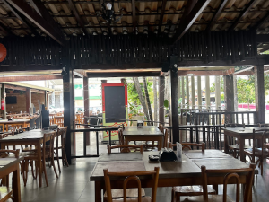 Oportunidade de emprego: para cozinheiras, em Divin&oacute;polis