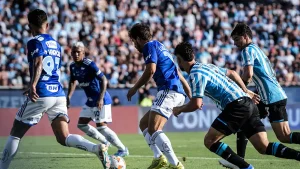 Racing vence Cruzeiro por 3 a 1 e conquista a Copa Sul-Americana 2024