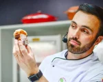 Servas realiza almoço de Natal para idosos em parceria com o chef Léo Paixão