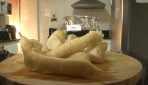 Bom Apetite: aprenda a fazer biscoito de polvilho