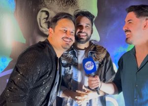 R&aacute;dio Nova Sertaneja BH 94,5 entrevista Clayton e Rom&aacute;rio sobre parceria com Bruno Rosa no hit &ldquo;Coice de Mula&rdquo;