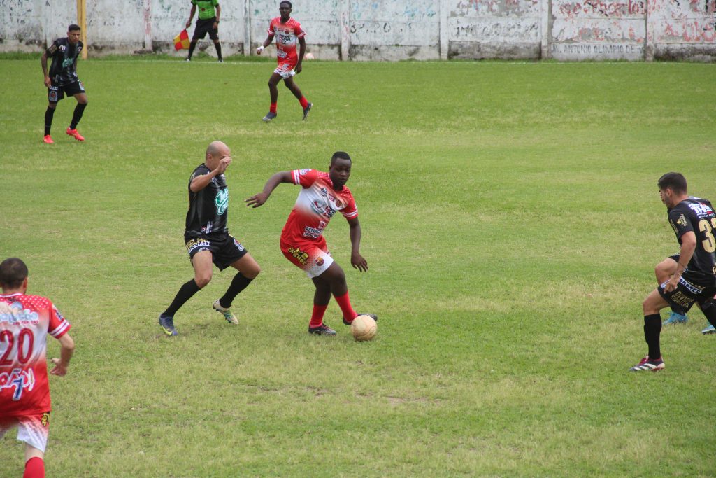 Maria Helena, que soma apenas um ponto em dois jogos, segue enfrentando dificuldades para se impor na competição