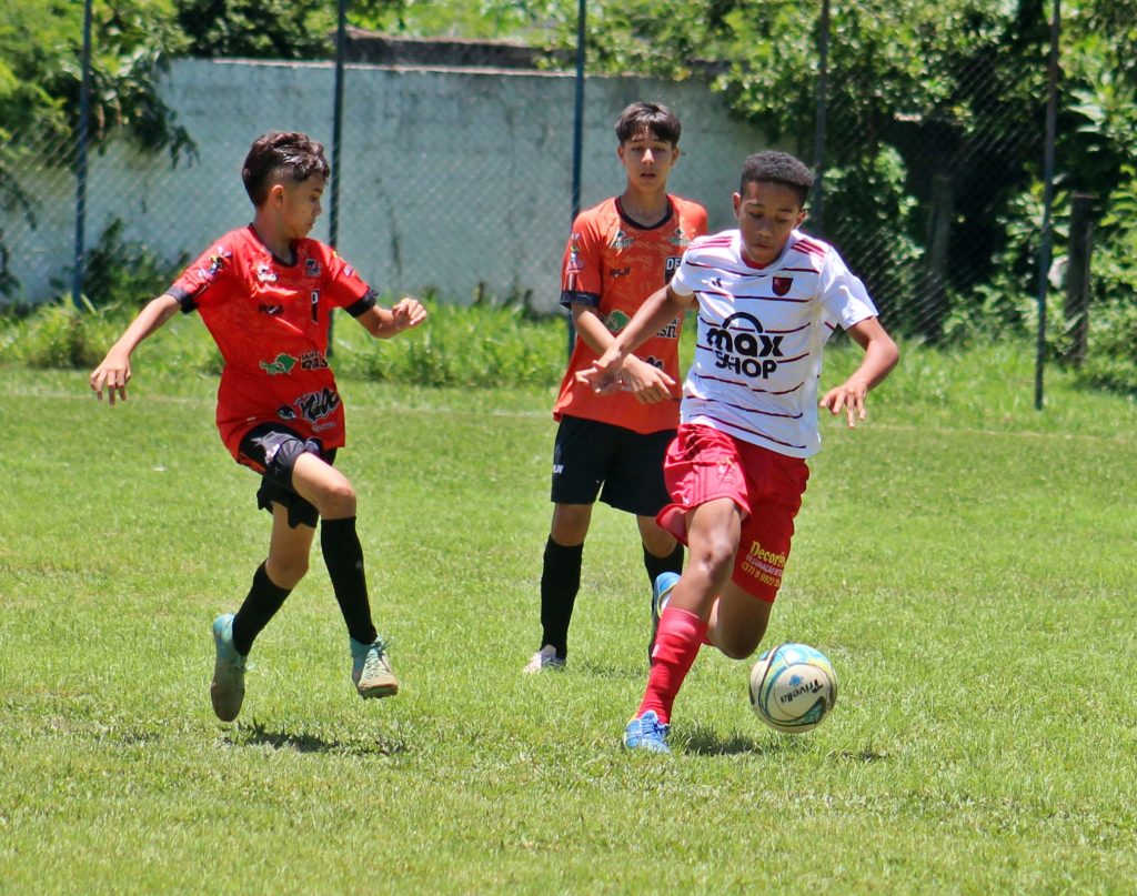 Além da vitória do sub-13 do DEC, a Copa União teve uma sequência de jogos disputados por diferentes categorias
