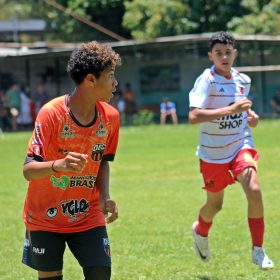 DEC se destaca na Copa União de base