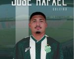 Uberlândia anuncia contratação do goleiro Zé Rafael