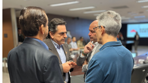 Recomposi&ccedil;&atilde;o salarial das for&ccedil;as de seguran&ccedil;a &eacute; debatida em reuni&atilde;o