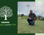 Vesper: Viva Uma Experiência Jogando Futebol Em Um Gramados Padrão FIFA