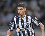 Hulk perde pênalti, Rubens marca no rebote e Galo vai pra Sula